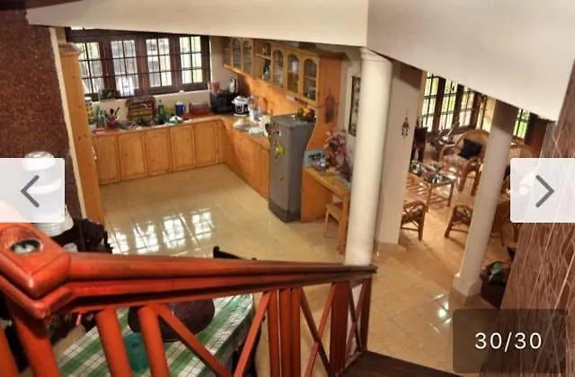 Over The Hill Home Stay Kandy Rum i privatbostad